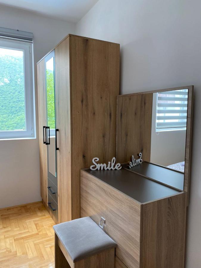 Apartment Varezic بلوزين المظهر الخارجي الصورة