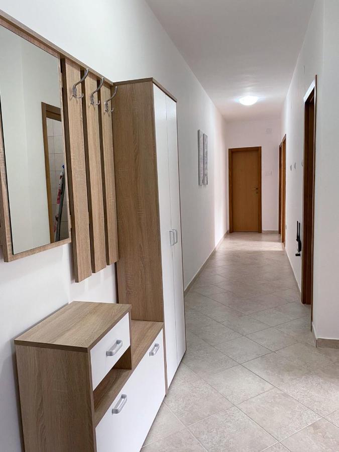 Apartment Varezic بلوزين المظهر الخارجي الصورة